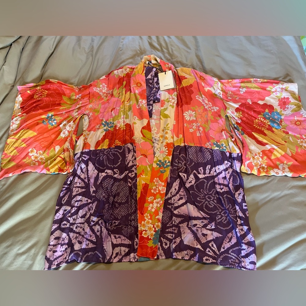 Spell Tyler short robe in chilli Tropicana